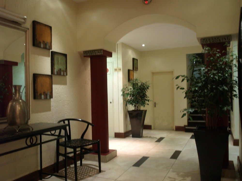Premiere Classe Apartment Hotel Йоханесбург Екстериор снимка