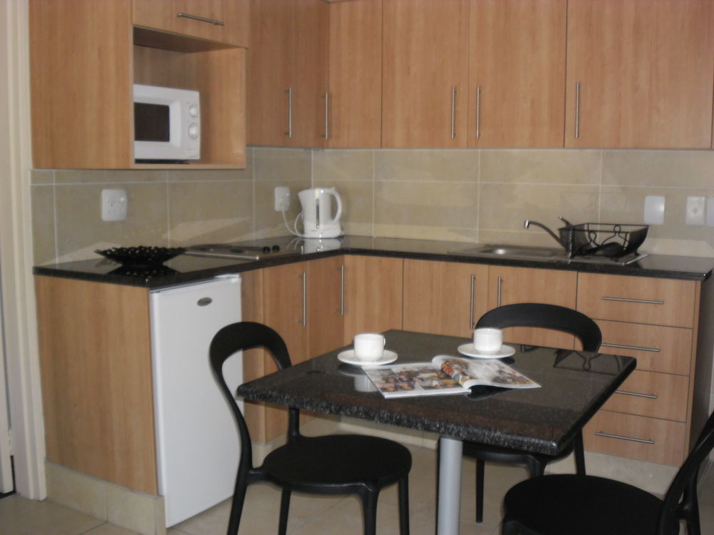 Premiere Classe Apartment Hotel Йоханесбург Екстериор снимка