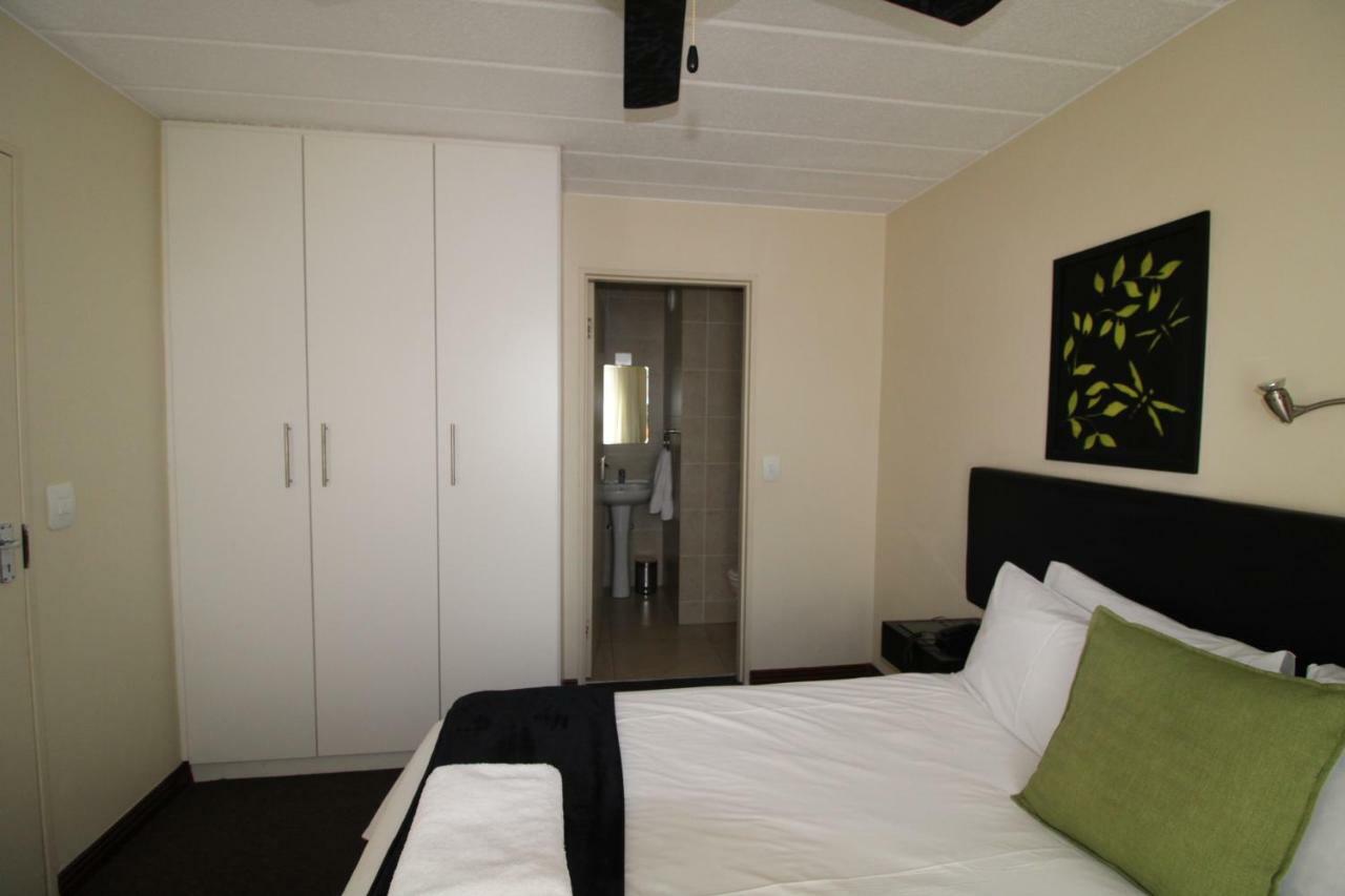 Premiere Classe Apartment Hotel Йоханесбург Екстериор снимка